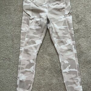 Athleta Cream and White Leggings Stretchy Full-Length